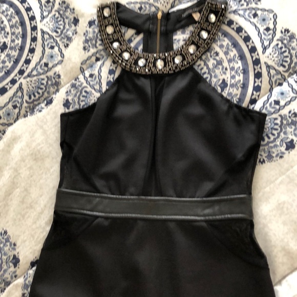 Dress - Picture 2 of 8